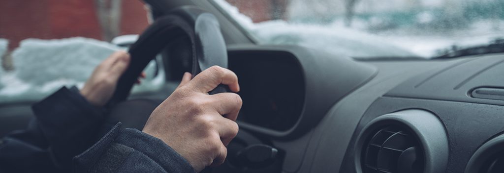 Les Routes d'hiver au Québec, sécuritaire grâce a Liquipneus